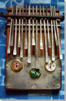 deep-rooted: fingerklavier (karimba)